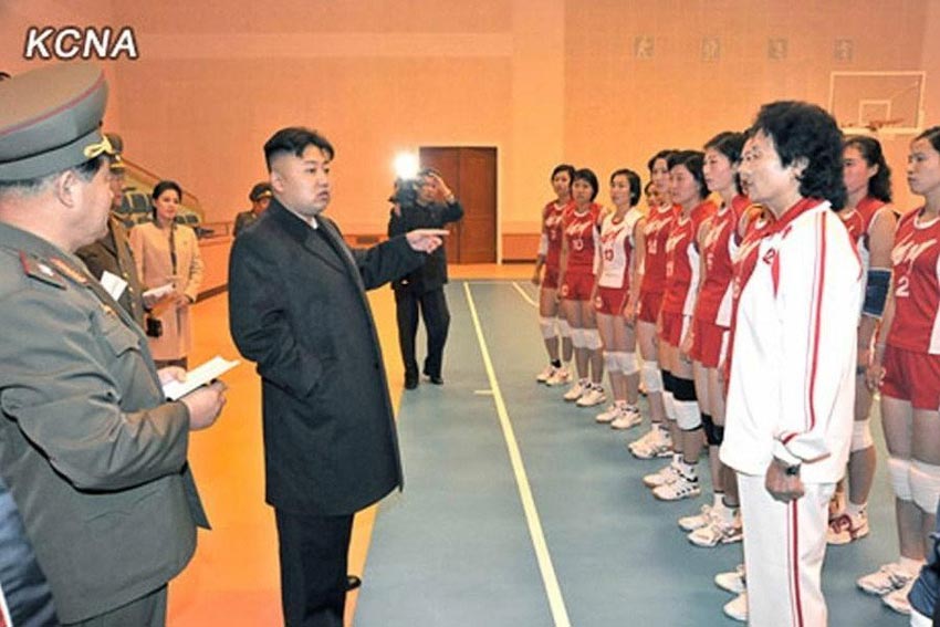 神级运动<em>健将</em>金正恩:3岁会射击 6岁会骑马【
