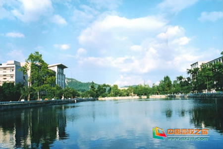 贵州大学南校区逸夫楼
