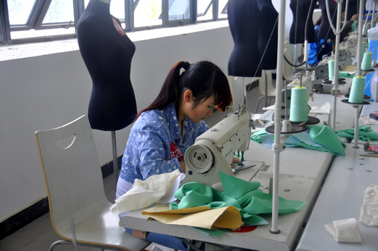 2014年贵州省职业院校服装设计与制作、沙盘