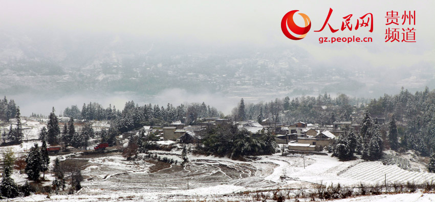 雪中送电 真情暖心(高清组图)