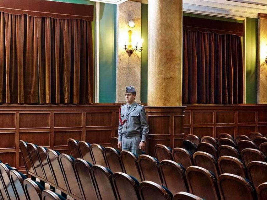 欧洲各国军校满是气质美女帅哥