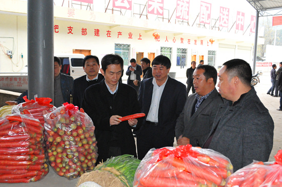 袁刚:江口县从竞争GDP到竞争公共产品和服务