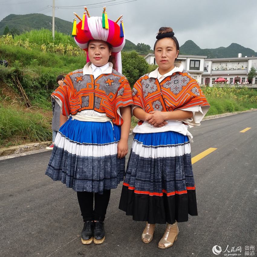 水城县董地乡小花苗苗寨风情