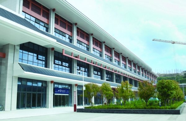 贵阳新添寨汽车客运站建成