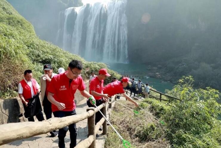 全面提升旅游服务质量国庆长假黄果树景区让游客玩的舒心