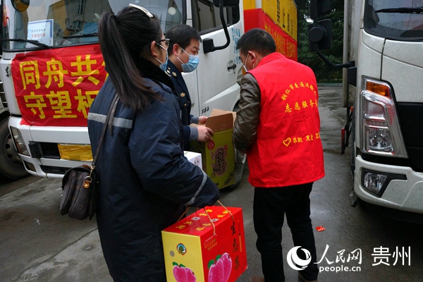 ͭ���н�ͨ��Ϊ��Ը����ʳƷ��ͭ���н�ͨ����ֹ�ͼ