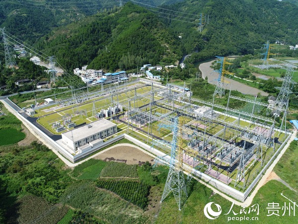 銅仁碧江500千伏變電站。黃俊 攝