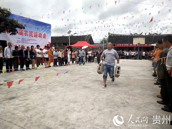 ��ש����