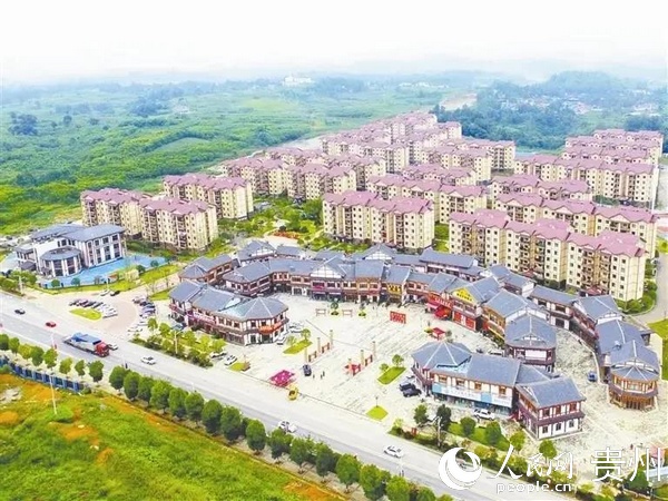 新區易地扶貧搬遷安置點之一：錦繡社區。鄭焦龍 攝
