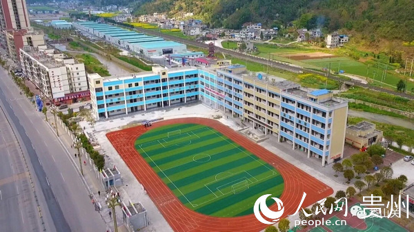 楚米镇元田小学新建综合楼.桐梓县融媒体中心供图