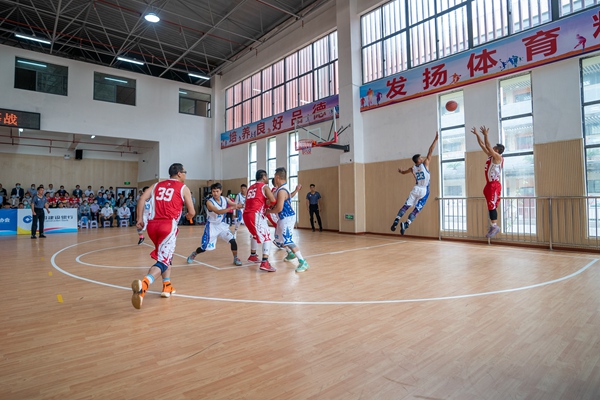 ������ʽ����¡�ر̺���Ŵ޲�ʶӺ͹����������ӽ����˽�Ļս�������� Ϳ����
