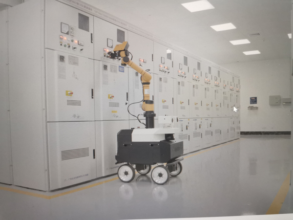 2021年11月，網內首台主控樓全面自動巡檢機器人投入運行。
