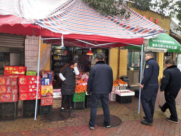 開陽縣整治佔道經營。 開陽縣委宣傳部供圖