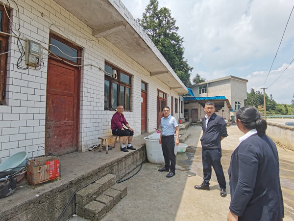 ר���Ա�뻧����ũ���Խ�����ȫ������