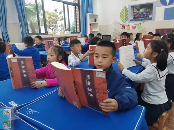 新蒲新區：“三學三技”進校園。