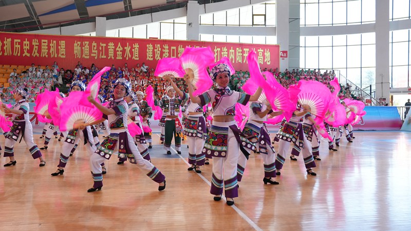 思南花燈節目表演。