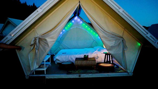 露营帐篷房。