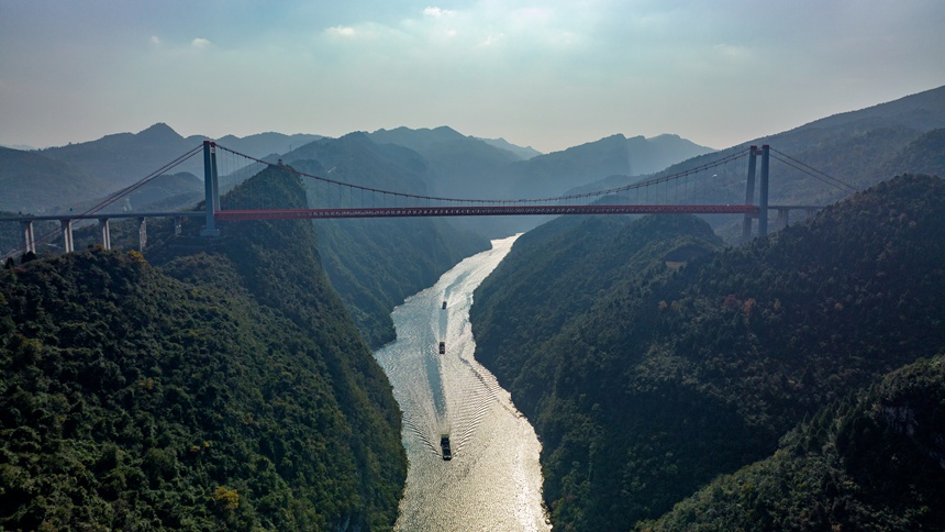 乌江河闪渡大桥。贵州省交通运输厅供图