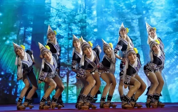 文化演出活动现场。