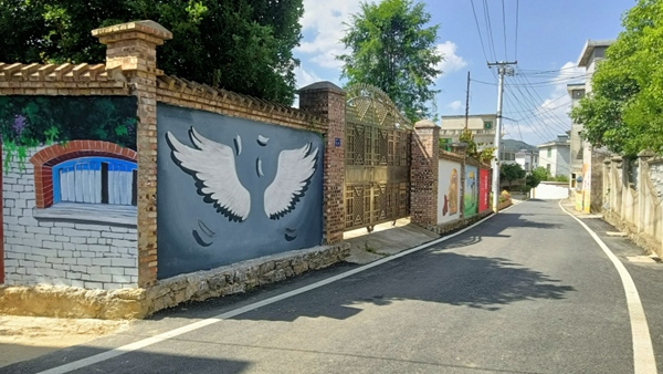 修文县阳明洞街道幸福村 姜继恒 摄