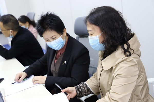 专家组打分中。