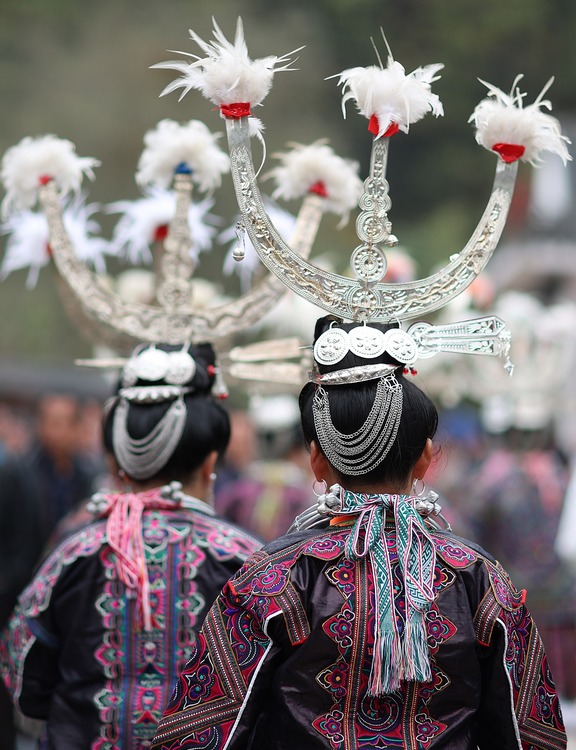 身着盛装的苗族村民参加祭尤节活动。黄晓海摄