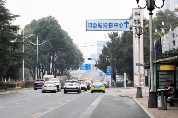 1 金阳南路与广州路交叉路口。