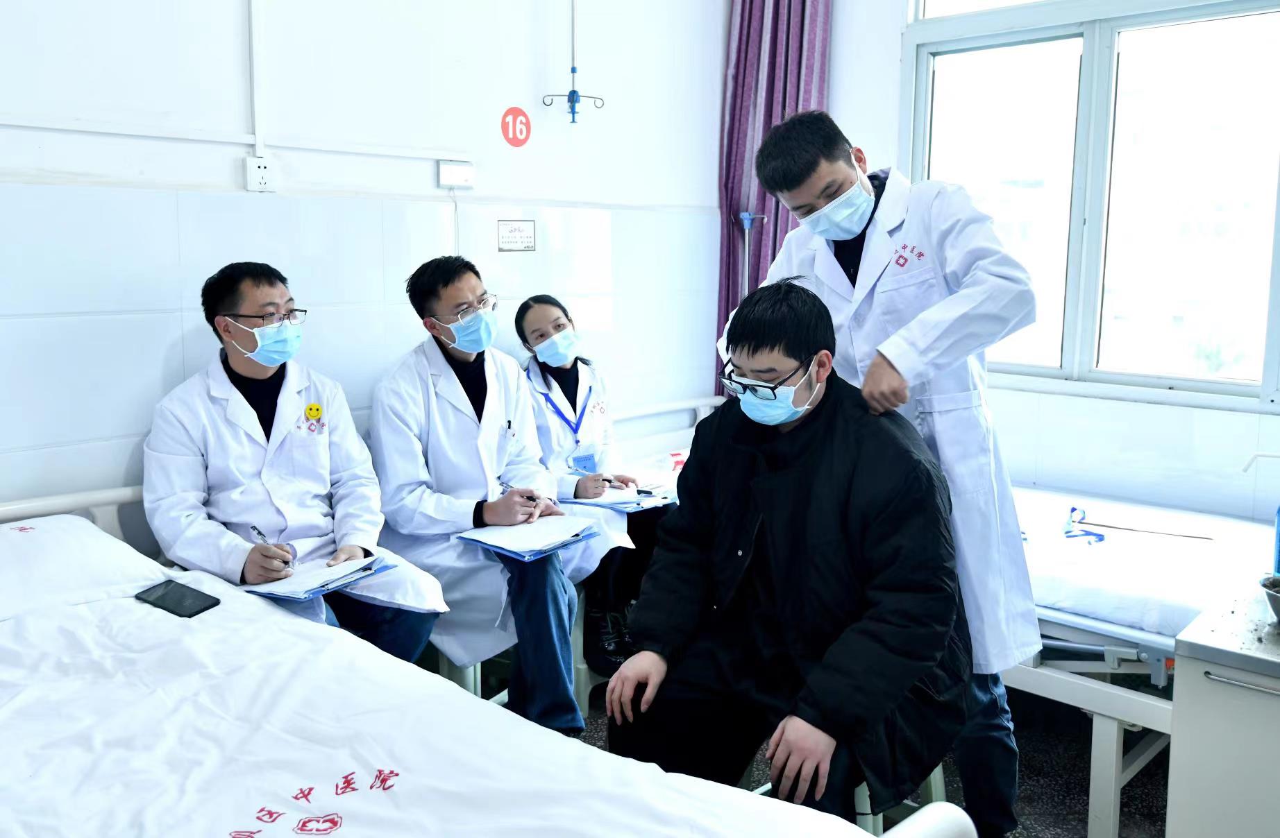 平壩區舉辦首屆中醫藥系統技能競賽。