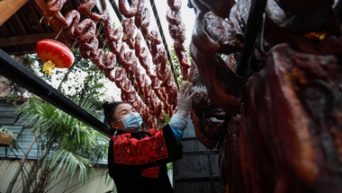 贵州：腊味飘香味更浓