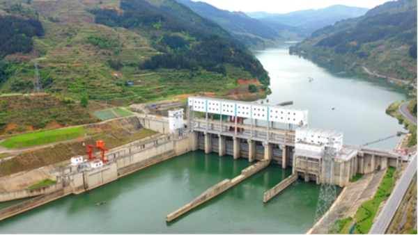 圖為建成后的都柳江大融航電樞紐工程