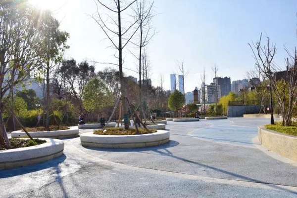 （图片1）河滨再生水厂地上景观公园