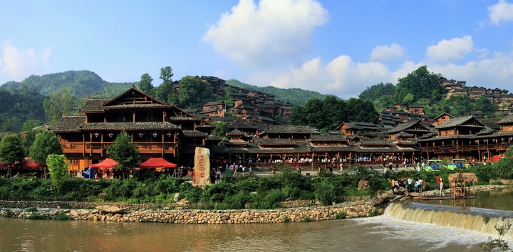 西江千户苗寨智慧旅游。
