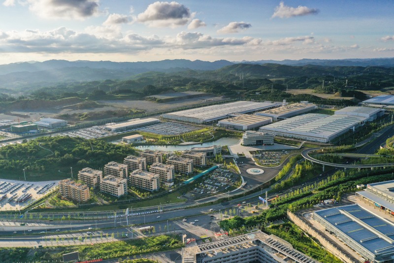贵州吉利汽车制造有限公司鸟瞰图。杨靖摄