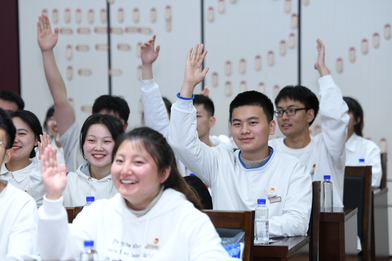税法知识抢答。国家税务总局贵州省税务局供图