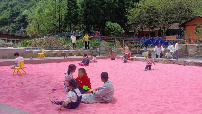 修文桃源生态旅游度假区夏季活动季引来旅游小热潮 (2).jpg