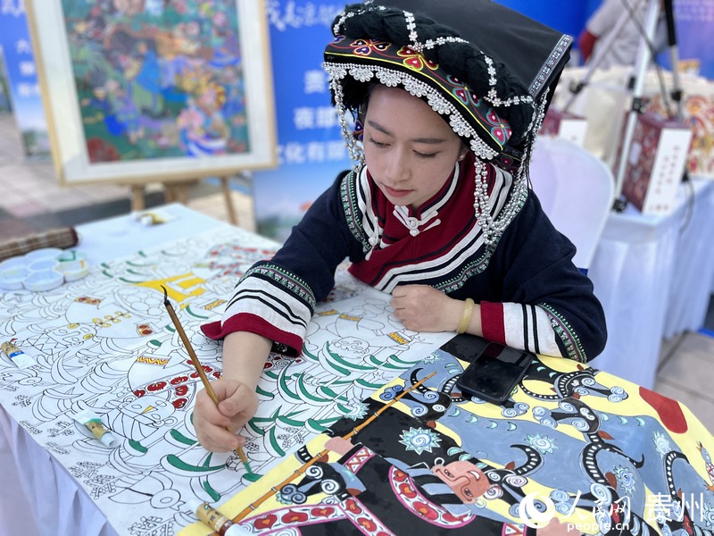 2023年中国凉都六盘水消夏文化避暑旅游季消费博览会现场。 人民网 陈洁泉摄 .jpeg