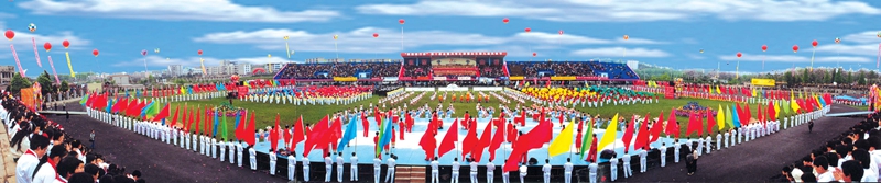 1、2000年，第十届全国风筝比赛暨贵阳白云第九届风筝节在贵阳市白云区举办。