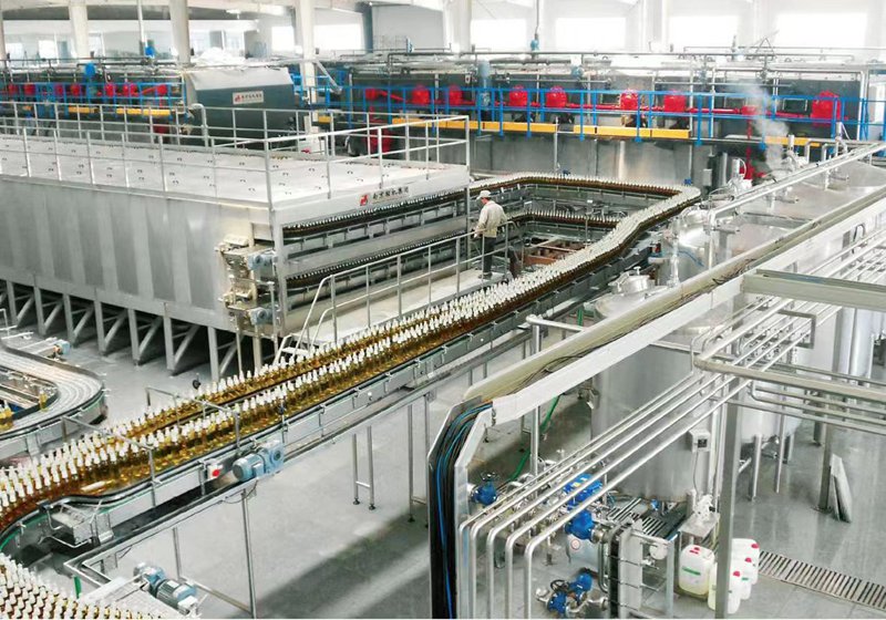 燕京啤酒（贵州）有限公司生产线。（白云区委宣传部 供图）