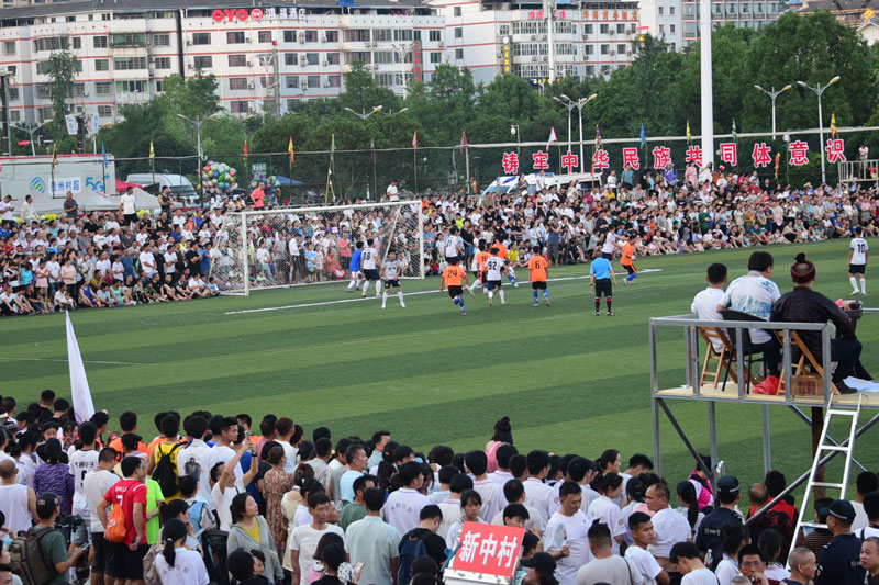 榕江县“村超”开赛现场。