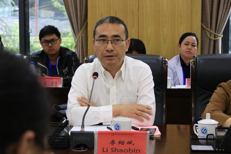 北京交通大學遠程與繼續教育學院副院長李紹斌講話。