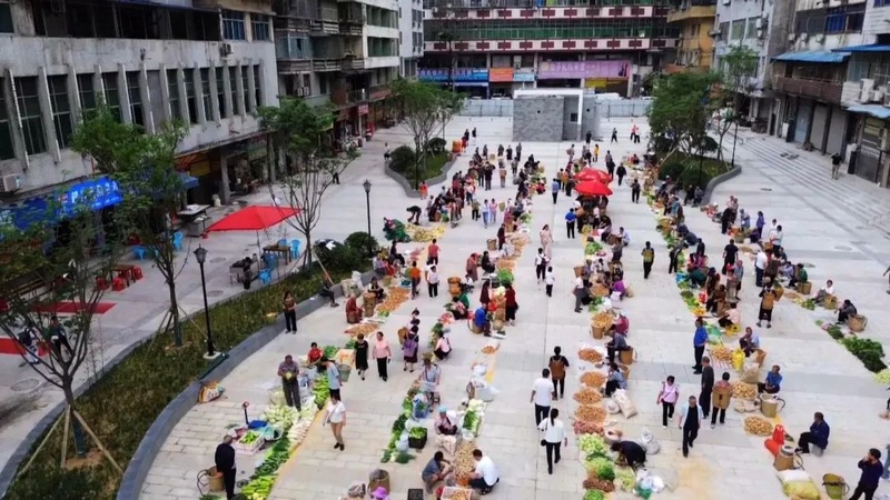 改建后的文化广场。思南县融媒体中心供图