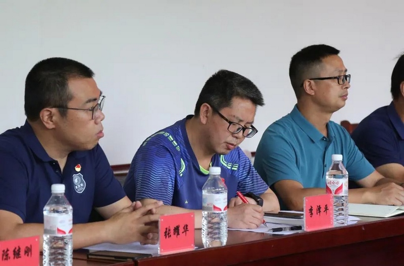 签约仪式现场。