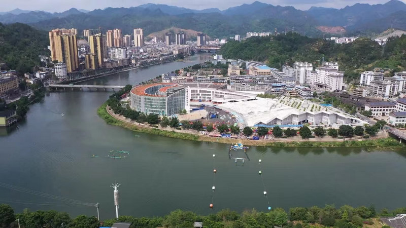 多种文体旅活动推动旅游经济升温。