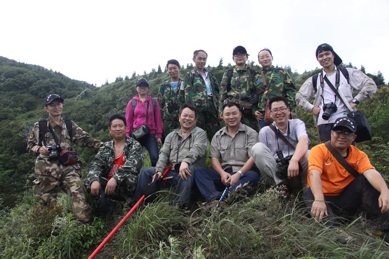 植物学科组在纳雍珙桐自然保护区科考现场.JPG