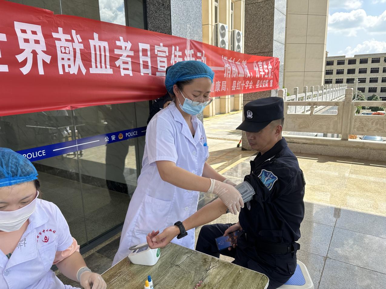 献血活动现场。