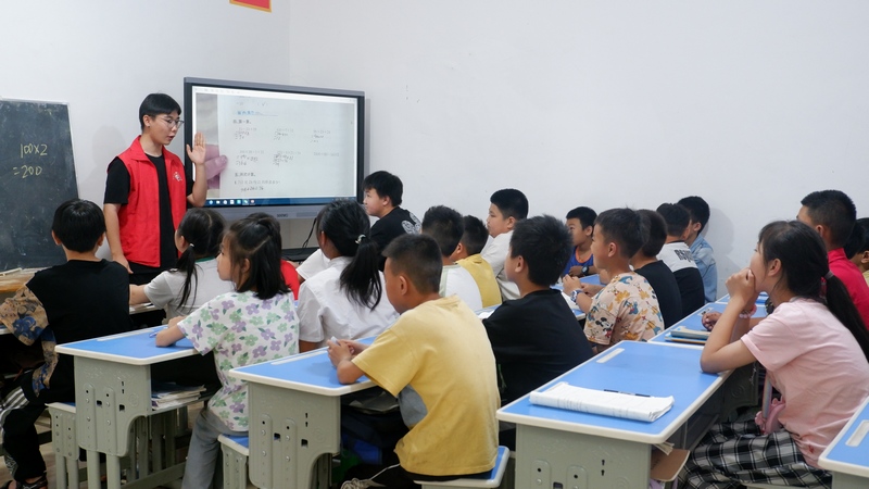 习水:苗寨“四点半学校”为孩子打造温馨课堂。