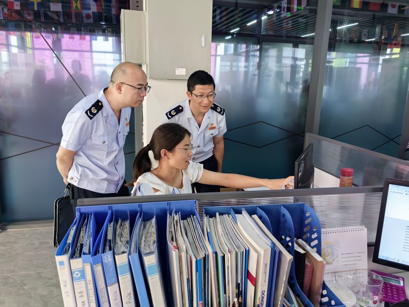 开展跨境电商涉税精细化服务，为出口企业发展添力赋能