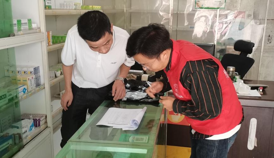 看销售精麻药品登记台账。