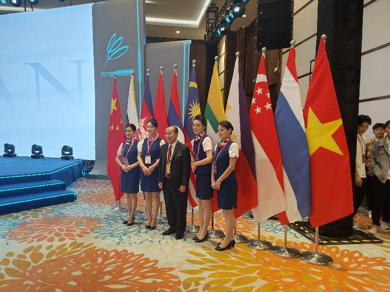 贵州民族大学完成“2023中国-东盟教育交流周”礼宾礼仪服务任务。