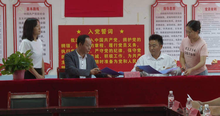 签约仪式。龙里县融媒体中心供图